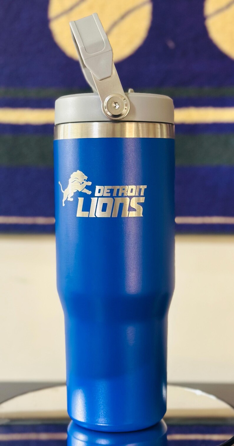 A Detroit Football Tumbler for the Fan in your Family! Lions fans have waited a long time for this! Give your Big Fan what they really want!